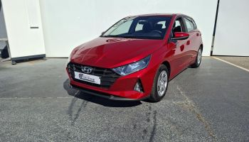 30100 : Hyundai Alès - Auto Hall - HYUNDAI i20 Initia - i20 III - Rouge - Boîte manuelle - Essence sans plomb