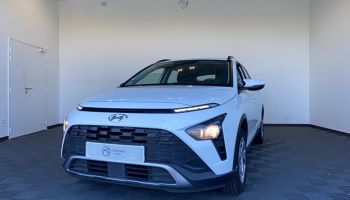 85000 : Hyundai MoceanRent | La Roche-sur-Yon - Océane Auto - HYUNDAI BAYON Initia - BAYON - Blanc - Boîte manuelle - Essence sans plomb