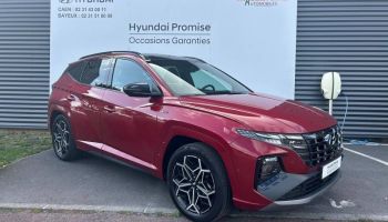 14100 : Hyundai Lisieux - Trajectoire Automobiles - HYUNDAI Tucson - Tucson - Sunset Red Métal/Toit/rétros Black - Traction - Hybride : Essence/Electrique