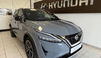 08000 : Hyundai Charleville-Mézières - SVTA - NISSAN QASHQAI Tekna+ - QASHQAI III - Gris - Automate à fonct. Continu - Essence / Courant électrique