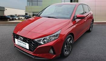 62800 : Hyundai Lens - Groupe Lempereur - HYUNDAI i20 - i20 - Dragon Red Métal - Traction - Essence/Micro-Hybride