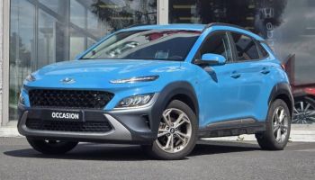 57200 : Hyundai Sarreguemines - Theobald Automobiles - HYUNDAI Kona - Kona - Surfy Blue Métal - Traction - Diesel/Micro-Hybride
