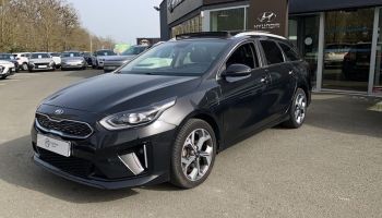 49070 : Hyundai Angers - Oceane Automobiles - KIA CEED SW HYBRIDE RECHARGEABLE Premium - CEED III - Noir - Automate sequentiel - Essence / Courant électrique
