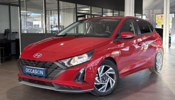 57685 : Hyundai Metz - Theobald Automobiles - HYUNDAI i20 - i20 - Dragon Red Métal - Traction - Essence