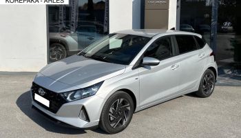 i20