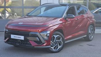 57685 : Hyundai Metz - Theobald Automobiles - HYUNDAI Kona - Kona - Ultimate Red métallisé/Toit/rétros Black - Traction - Hybride : Essence/Electrique