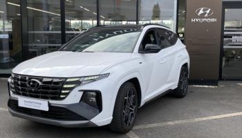 40990 : Hyundai Dax - i-AUTO - HYUNDAI Tucson - Tucson - Serenity White Métal/Toit/rétros Black - Traction - Hybride : Essence/Electrique