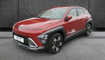 62800 : Hyundai Lens - Groupe Lempereur - HYUNDAI Kona - Kona - Ultimate Red métallisé - Traction - Hybride : Essence/Electrique