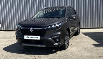 40990 : Hyundai Dax - i-AUTO - SUZUKI S-Cross - S-Cross - Prem Titan Dark Gray métallisé - Traction - Hybride : Essence/Electrique
