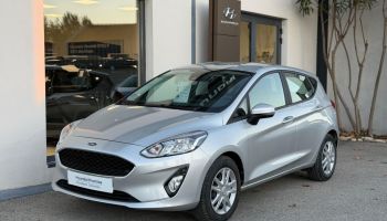13200 : HYUNDAI Arles - Lexa Automobile - FORD FIESTA Cool &amp; Connect - FIESTA VII - Gris - Boîte manuelle - Essence sans plomb