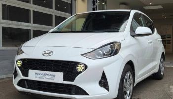 78000 : Hyundai Versailles - SOCOHY - HYUNDAI i10 - i10 - Atlas White - Traction - Essence