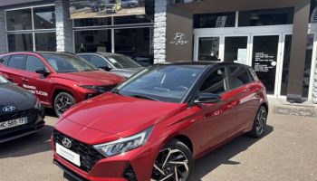 89100 : Hyundai Sens - APS - HYUNDAI i20 - i20 - Dragon Red Métal/Toit/rétro Black - Traction - Essence/Micro-Hybride
