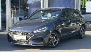 57100 : Hyundai Thionville - Théobald Automobiles - HYUNDAI i30 - i30 - Dark Knight Métal - Traction - Essence/Micro-Hybride