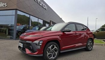 56000 : Hyundai Vannes - Park Lann Automobiles - HYUNDAI Kona - Kona - Ultimate Red métallisé/Toit/rétros Black - Traction - Hybride : Essence/Electrique