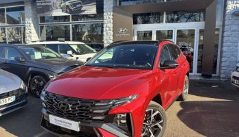 89100 : Hyundai Sens - APS - HYUNDAI Tucson - Tucson - Ultimate Red Métal - Traction - Hybride : Essence/Electrique