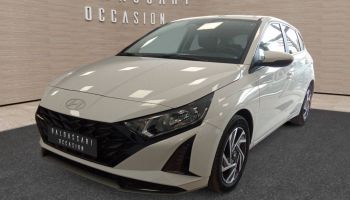 i20