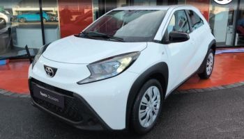 50000 : Hyundai Saint-Lô - GCA - TOYOTA Aygo X - Aygo X - Blanc - Traction - Essence