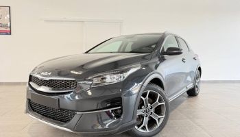 57200 : Hyundai Sarreguemines - Theobald Automobiles - KIA XCeed - XCeed - Noir Basalte métallisé - Traction - Essence