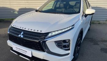 29200 : Hyundai Brest - Iroise Automobiles - MITSUBISHI Eclipse Cross - Eclipse Cross - Diamond White spécial - Transmission intégrale - Hybride rechargeable : Essence/Electrique