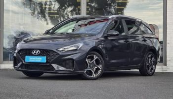 57200 : Hyundai Sarreguemines - Theobald Automobiles - HYUNDAI i30 SW - i30 SW - Dark Knight Métal - Traction - Essence/Micro-Hybride