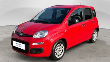 69300 : Hyundai Lyon Nord - Groupe Central Autos - FIAT PANDA MY22 City Life - PANDA III - Rouge - Boîte manuelle - Essence sans plomb