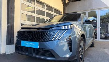 78000 : Hyundai Versailles - SOCOHY - PEUGEOT 3008 - 3008 - Bleu Ingaro (M) - Traction - Essence/Micro-Hybride