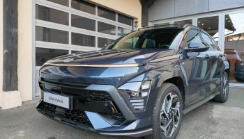 78000 : Hyundai Versailles - SOCOHY - HYUNDAI Kona - Kona - Denim Blue prl mtl/Toit/rétros Black - Traction - Hybride : Essence/Electrique