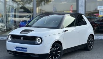 57200 : Hyundai Sarreguemines - Theobald Automobiles - HONDA Honda e - Honda e - Blanc Platine Métallisé - Propulsion - Electrique
