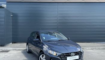 21300 : Hyundai Dijon - Privilège Automobiles - HYUNDAI i20 Initia - i20 III - Gris - Boîte manuelle - Essence sans plomb