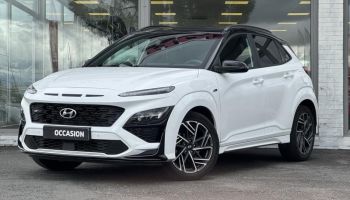 57200 : Hyundai Sarreguemines - Theobald Automobiles - HYUNDAI Kona - Kona - Atlas White/Toit/rétros Black - Traction - Essence/Micro-Hybride