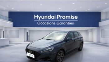 29200 : Hyundai Brest - Iroise Automobiles - HYUNDAI i30 - i30 - Sailing Blue métal - Traction - Essence
