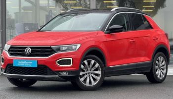 57200 : Hyundai Sarreguemines - Theobald Automobiles - VOLKSWAGEN T-Roc - T-Roc - Gris - Traction - Essence