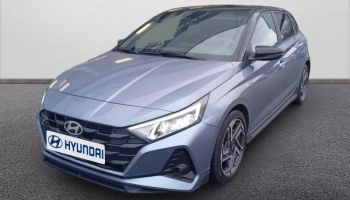 35400 : Hyundai Saint-Malo - GCA - HYUNDAI i20 - i20 - Meta Blue Métal/Toit+rétros Black - Traction - Essence