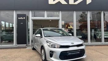 89100 : Hyundai Sens - APS - KIA Rio - Rio - Blanc Céleste - Traction - Essence