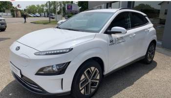 01960 : Hyundai Bourg-en-Bresse - L&#039;EXPO BELLAMY - HYUNDAI Kona - Kona - Serenity White Métal - Traction - Electrique