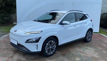 33110 : Hyundai Bordeaux Nord Le Bouscat - Sipa Automobiles - HYUNDAI KONA ELECTRIC Intuitive - KONA - BLANC - Automate à fonct. Continu - Courant électrique