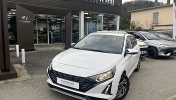 38200 : Hyundai Vienne - Groupe Central Autos - HYUNDAI i20 Intuitive - i20 III - Blanc - Boîte manuelle - Essence sans plomb
