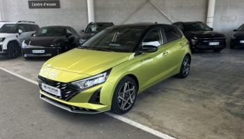 45000 : Hyundai Orléans Motors - HYUNDAI i20 - i20 - Lucid Lime Metallic/Toit+rétros Black - Traction - Essence