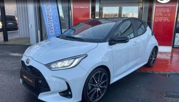 50000 : Hyundai Saint-Lô - GCA - TOYOTA Yaris - Yaris - Bi ton gris chrome   noir - Traction - Hybride : Essence/Electrique