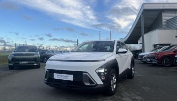 49300 : Hyundai Cholet - Océane Auto - HYUNDAI KONA Intuitive - KONA II - Blanc - Automate sequentiel - Essence / Courant électrique