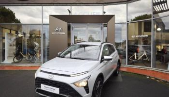 19100 : Hyundai Brive-la-Gaillarde - Garage Pouget - HYUNDAI Bayon - Bayon - Sleek Silver Métal - Traction - Essence/Micro-Hybride