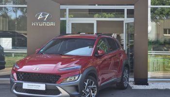 77240 : Hyundai Melun - CAP FOURNIER - HYUNDAI KONA HYBRID Creative - KONA - Rouge - Automate sequentiel - Essence / Courant électrique
