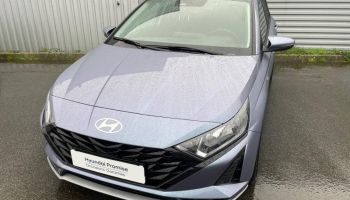 29200 : Hyundai Brest - Iroise Automobiles - HYUNDAI i20 - i20 - Meta Blue Métal - Traction - Essence
