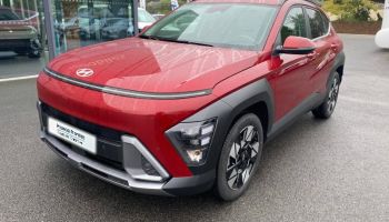 56000 : Hyundai Vannes - Park Lann Automobiles - HYUNDAI Kona - Kona - Ultimate Red métallisé - Traction - Hybride : Essence/Electrique