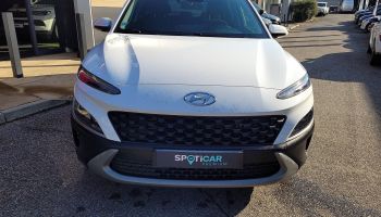 04100 : Hyundai Manosque - Pedinielli - HYUNDAI KONA HYBRID Intuitive - KONA - Blanc - Automate sequentiel - Essence / Courant électrique
