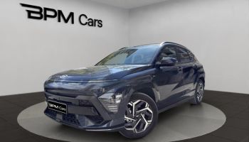 75013 : Hyundai Paris 13 - BPM Cars - HYUNDAI Kona - Kona - Denim Blue perlé métallisé - Traction - Hybride : Essence/Electrique
