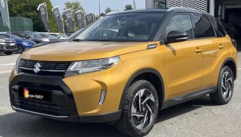 78000 : Hyundai Versailles - SOCOHY - SUZUKI Vitara - Vitara - So'Color Solar Yellow Pearl/Black métal - Traction - Essence/Micro-Hybride