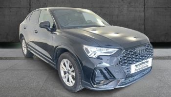 59187 : Hyundai Douai - Groupe Lempereur - AUDI Q3 Sportback - Q3 Sportback - Noir Mythic métallisé - Traction - Hybride rechargeable : Essence/Electrique