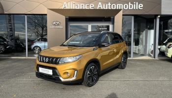 28600 : Hyundai Chartres - Alliance Automobile - SUZUKI Vitara - Vitara - So'Color Solar Yellow Pearl/Black métal - Transmission intégrale - Hybride : Essence/Electrique