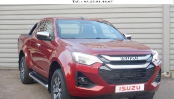 52000 : Hyundai Chaumont - Garage Michel Bazin - ISUZU D-Max - D-Max - Red Spinel Mica - Transmission intégrale enclenc - Diesel